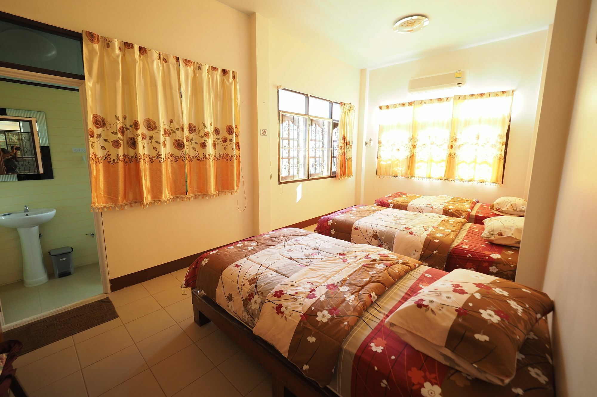 Ban Yenjid Hotel Phra Nakhon Si Ayutthaya Ngoại thất bức ảnh